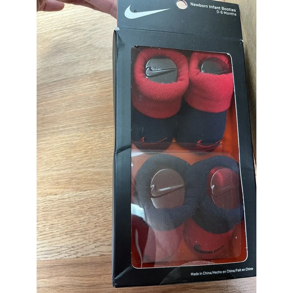 Nike Swoosh Logo‎ Pack of 2 Newborn Infant Booties 0-6 Months Red Navy NEW